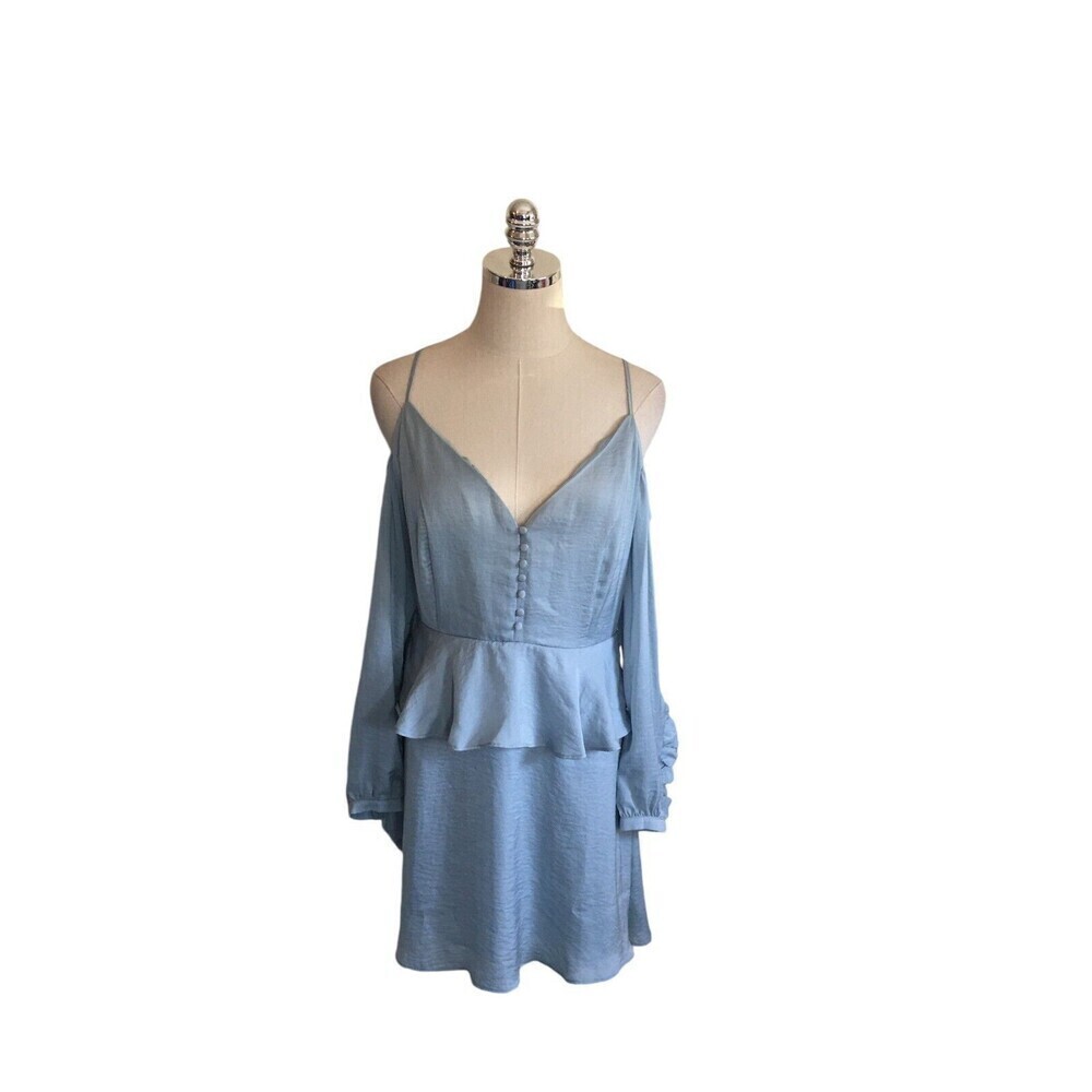 Avec Les Filles Dress Women's Size XS Light Blue Cold Shoulder Long Sleeve